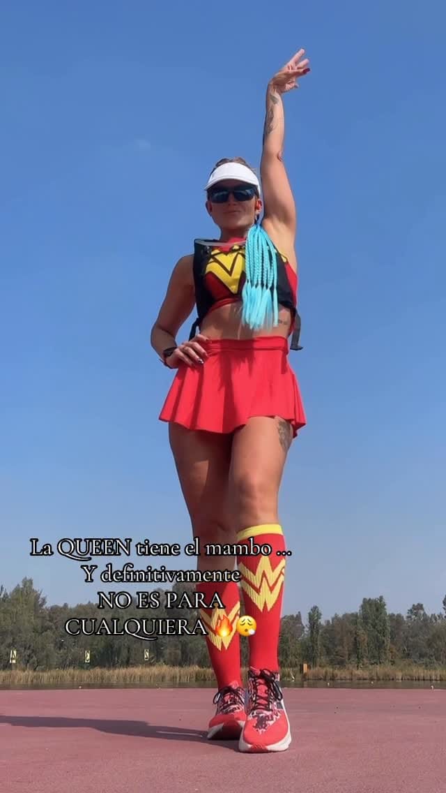 Post 2 by HELEN KAUACHI 🇲🇽 on Instagram (video)