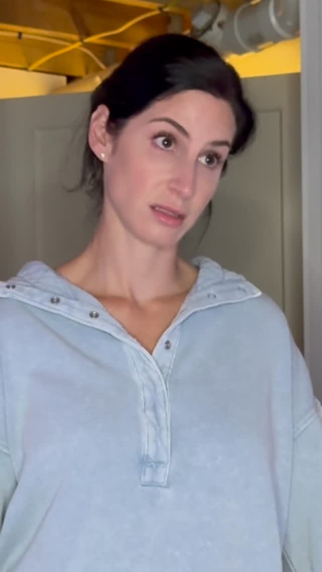 Post 5 by Mrs. Lush on Instagram (video)