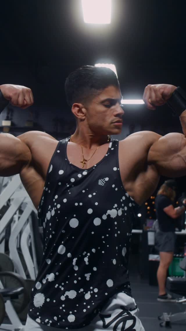 Post 7 by Dino Estrada on Instagram (video)