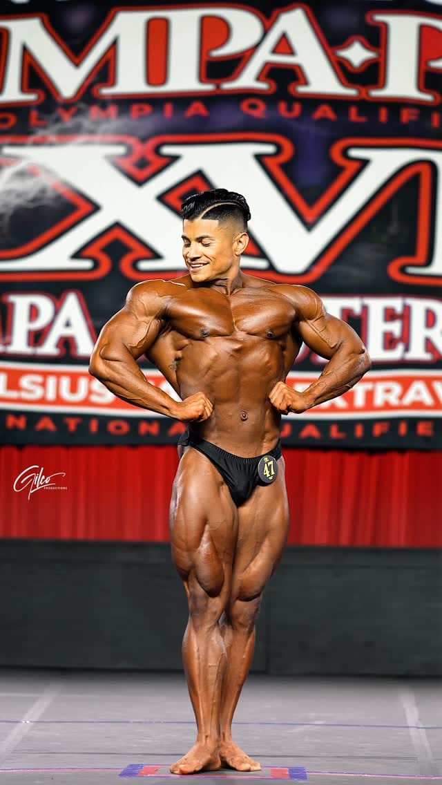 Post 2 by Dino Estrada on Instagram (video)