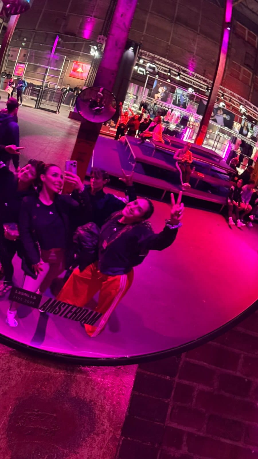 Post 2 by Pao Quintero on Instagram (video)