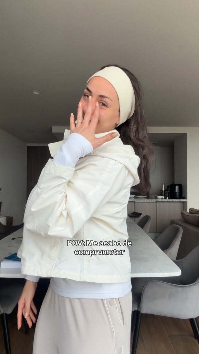 Post 2 by Annie Buentello✨ on Instagram (video)