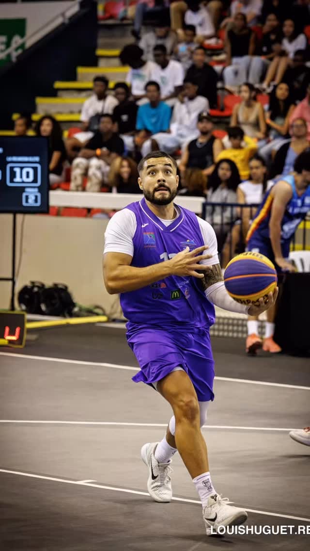 Post 8 by Diego Flores on Instagram (video)