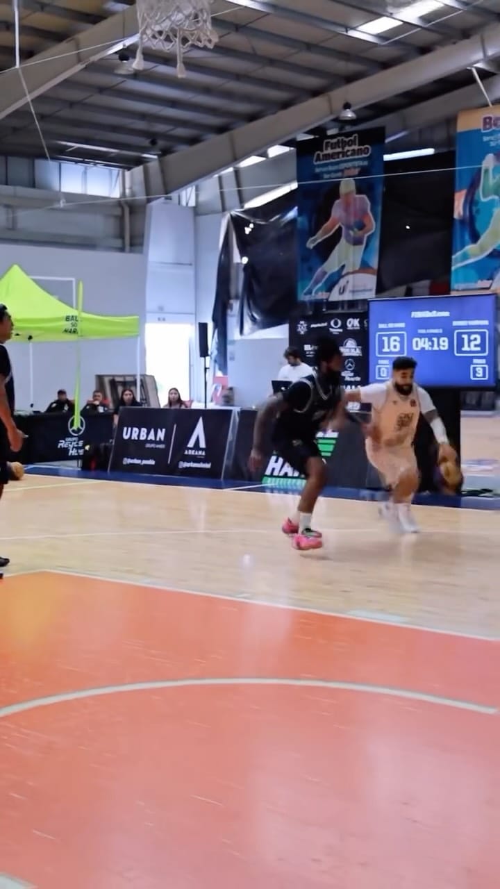 Post 5 by Diego Flores on Instagram (video)