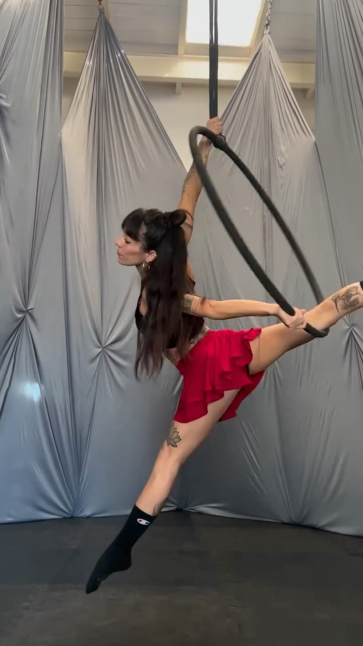Post 10 by Telares Estudio - Carla E. Cuellar Fernández on Instagram (video)