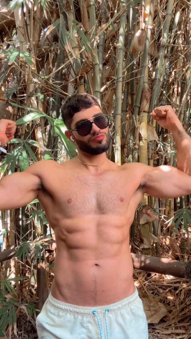Post 5 by JOI Perez on Instagram (video)