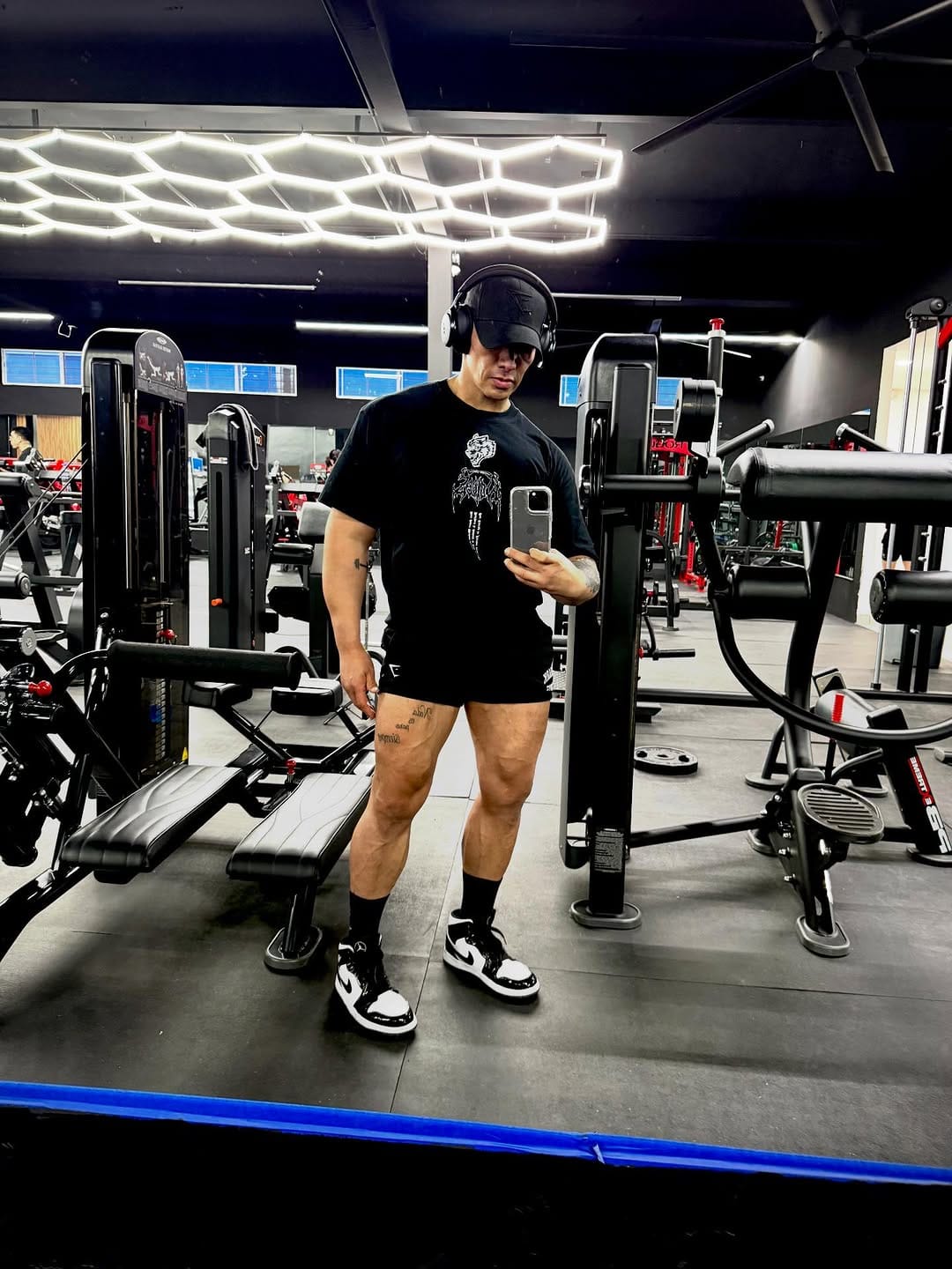 Post 7 by Andrei Garcia Coach on Instagram (carousel)