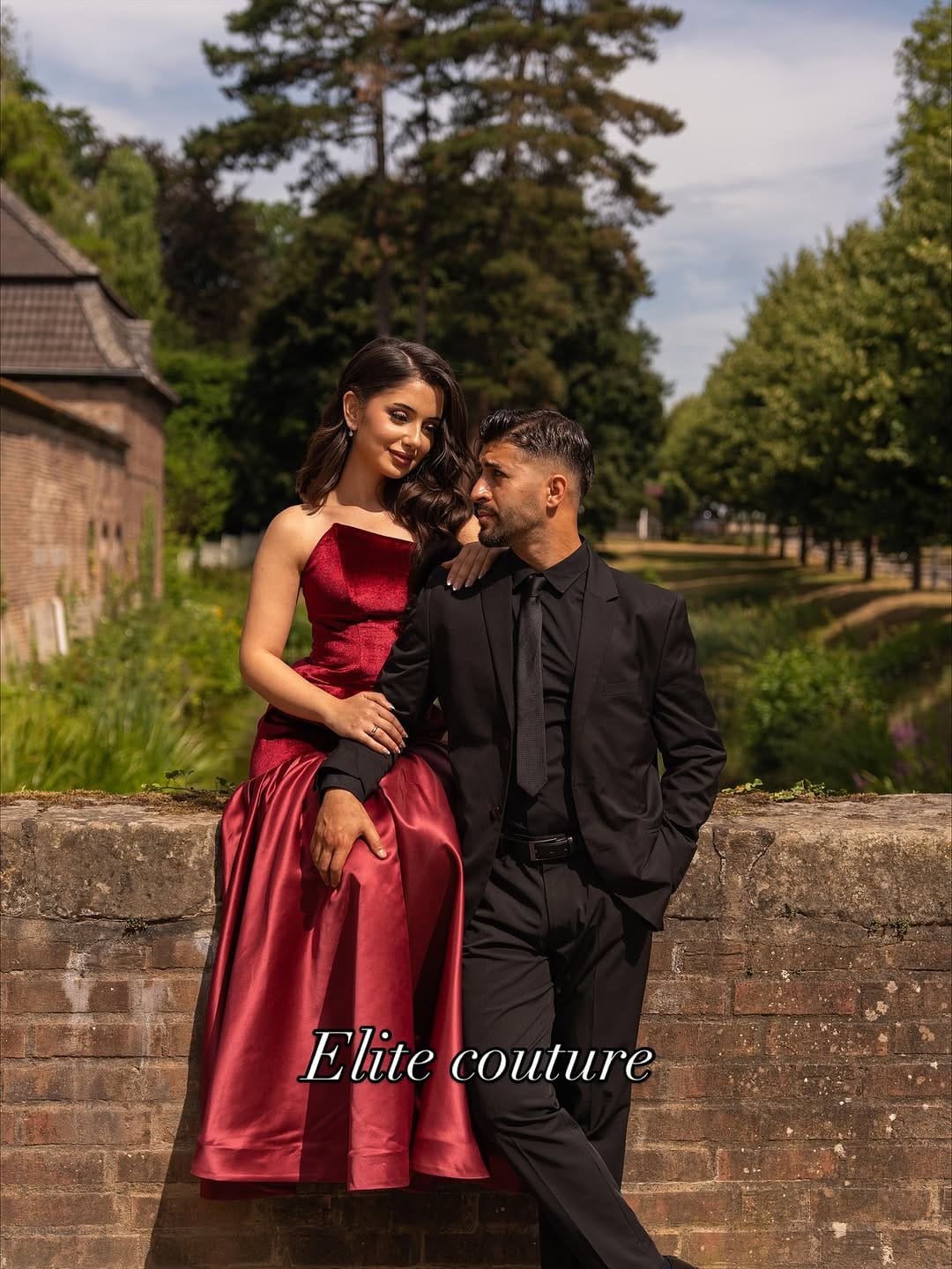 Post 2 by ELITE  COUTURE WEDDING DRESS on Instagram (carousel)