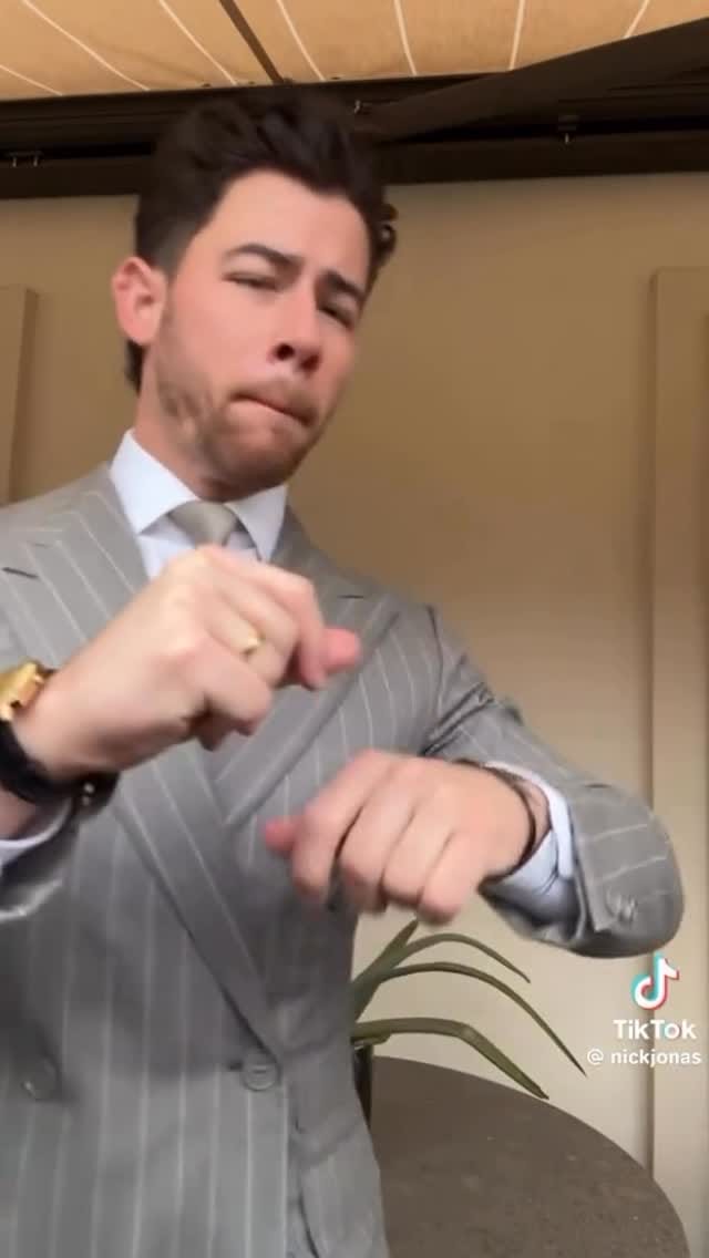 Post 3 by @d_kemeroglu on Instagram (video)