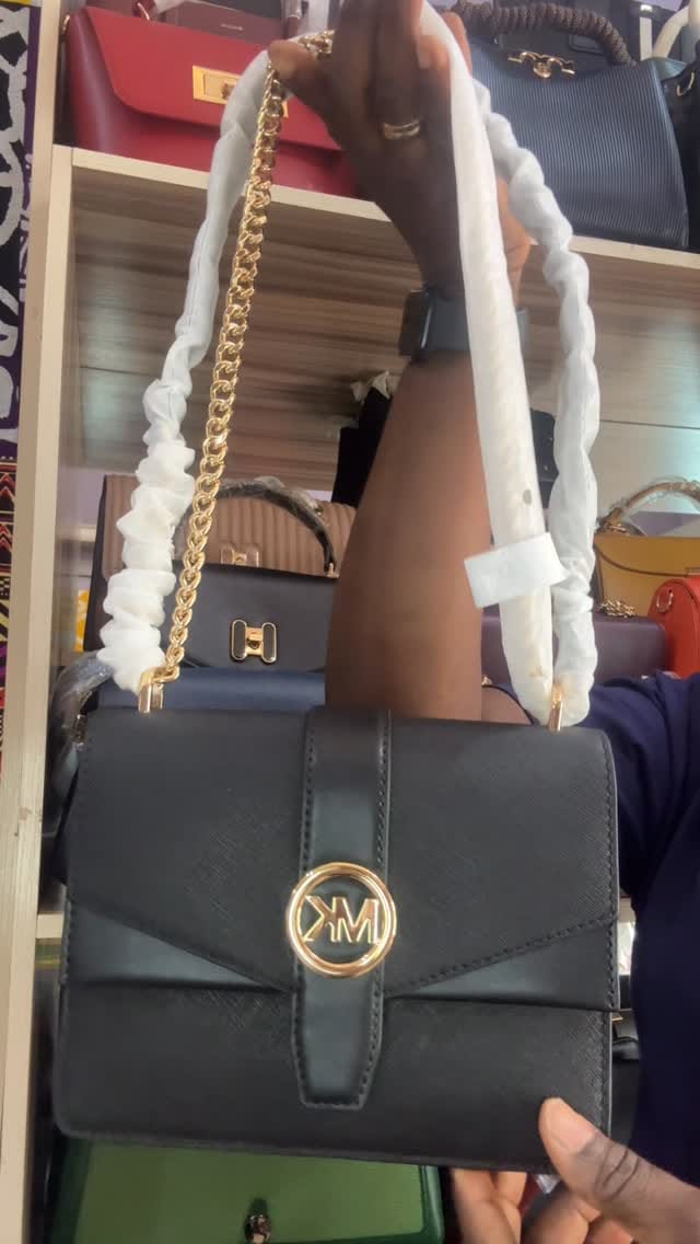 Post 2 by Kayla's Fashion on Instagram (video)