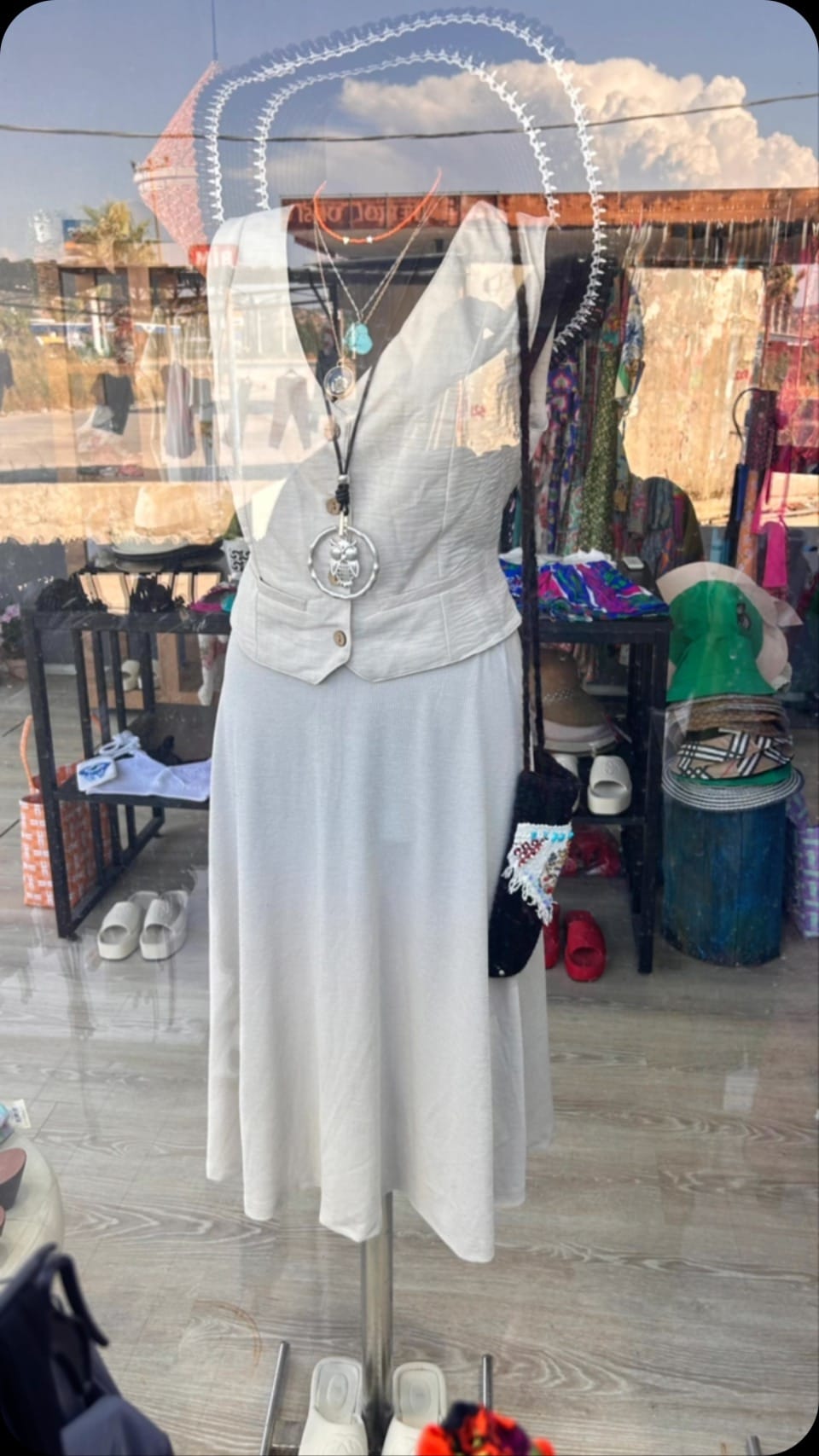 Post 4 by Diem Tasarım boutigue Hand Made on Instagram (video)