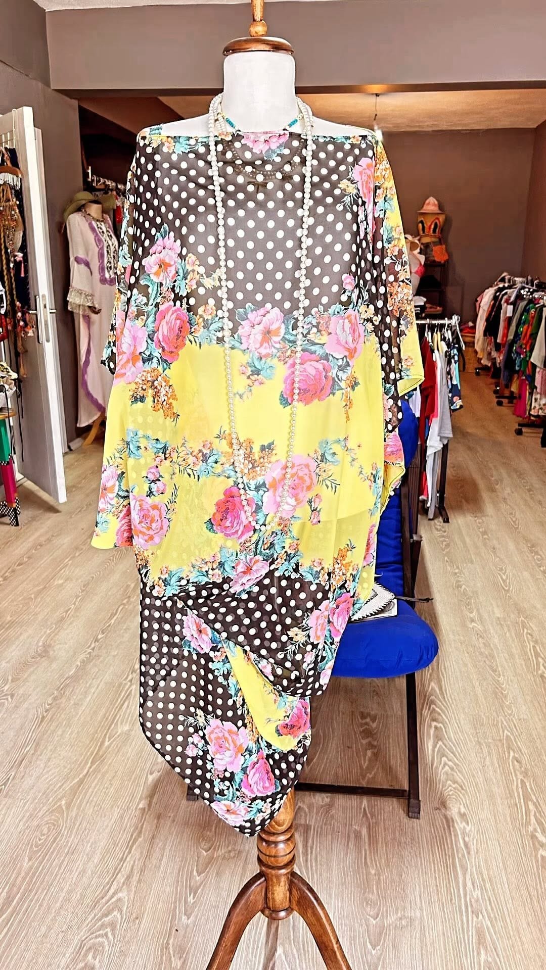 Post 6 by Diem Tasarım boutigue Hand Made on Instagram (video)