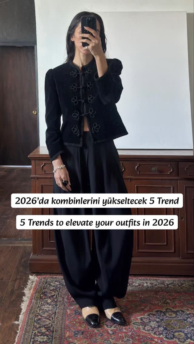 Post 5 by Esra Kaplan on Instagram (video)