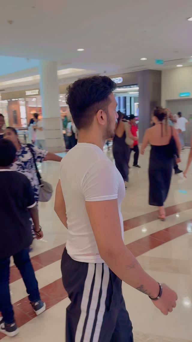 Post 10 by Mohammad salman khan ( nawabi salman) on Instagram (video)