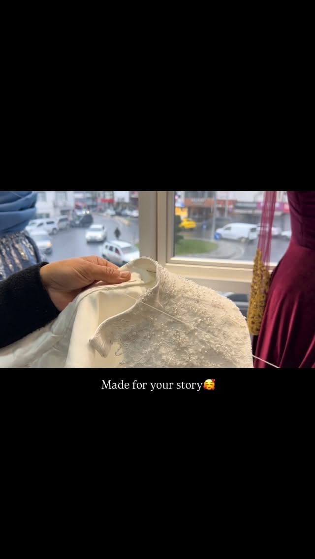 Post 6 by Arzu Aslan on Instagram (video)