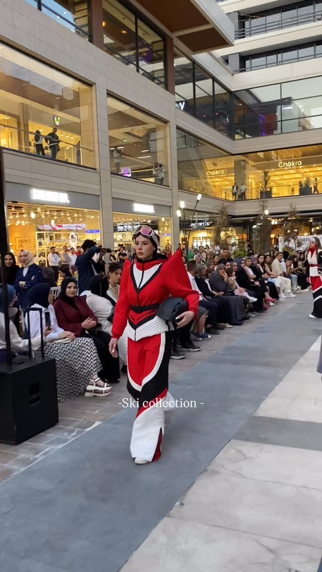 Post 9 by Sena Nur Türkmen on Instagram (video)