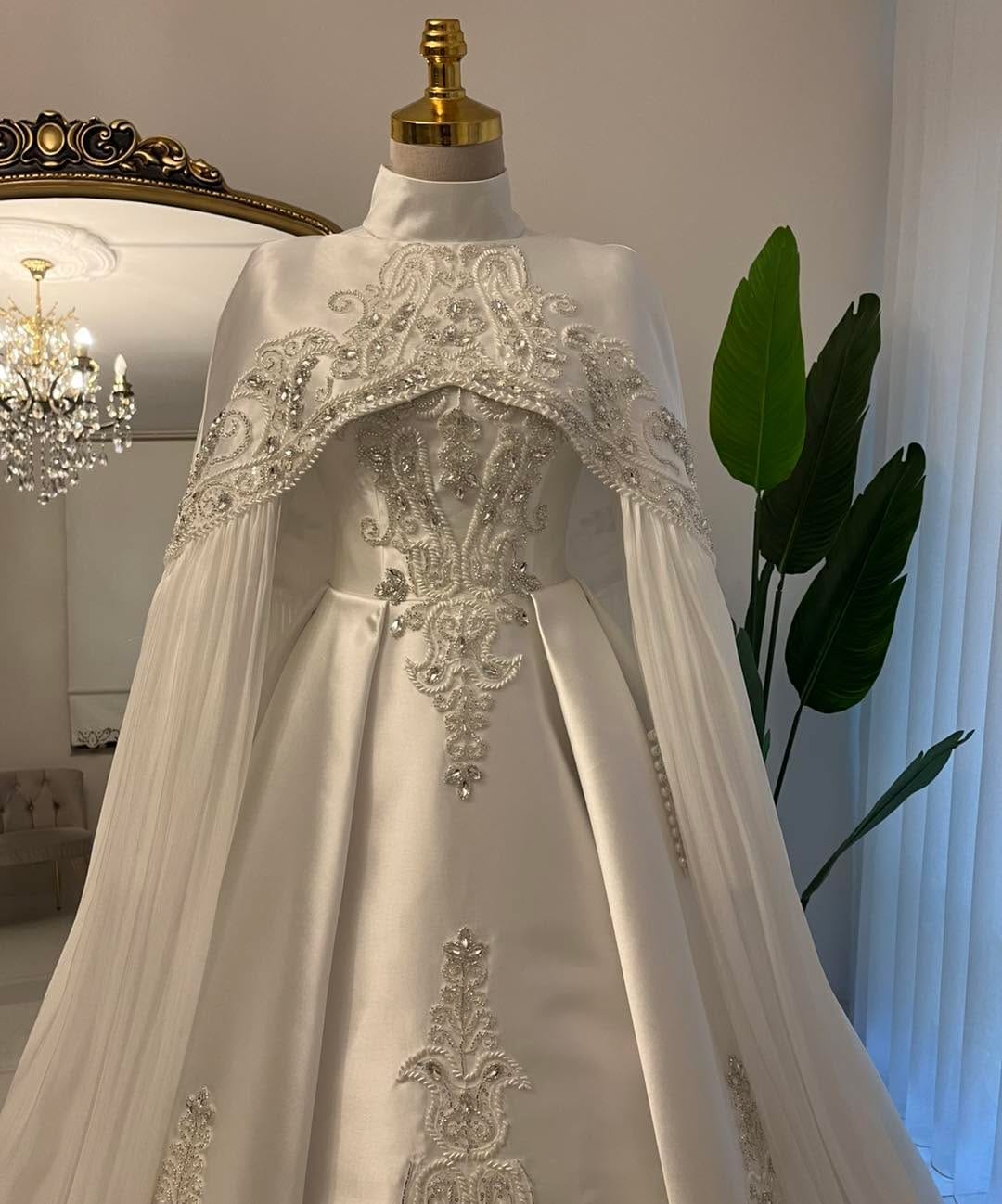 Post 8 by Ceyda Kantar on Instagram (carousel)