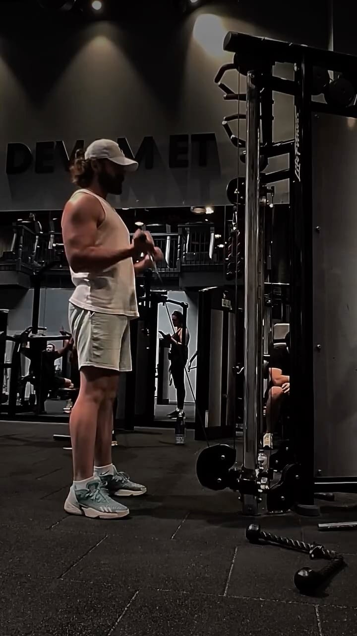 Post 5 by Arvin Shahamat on Instagram (video)