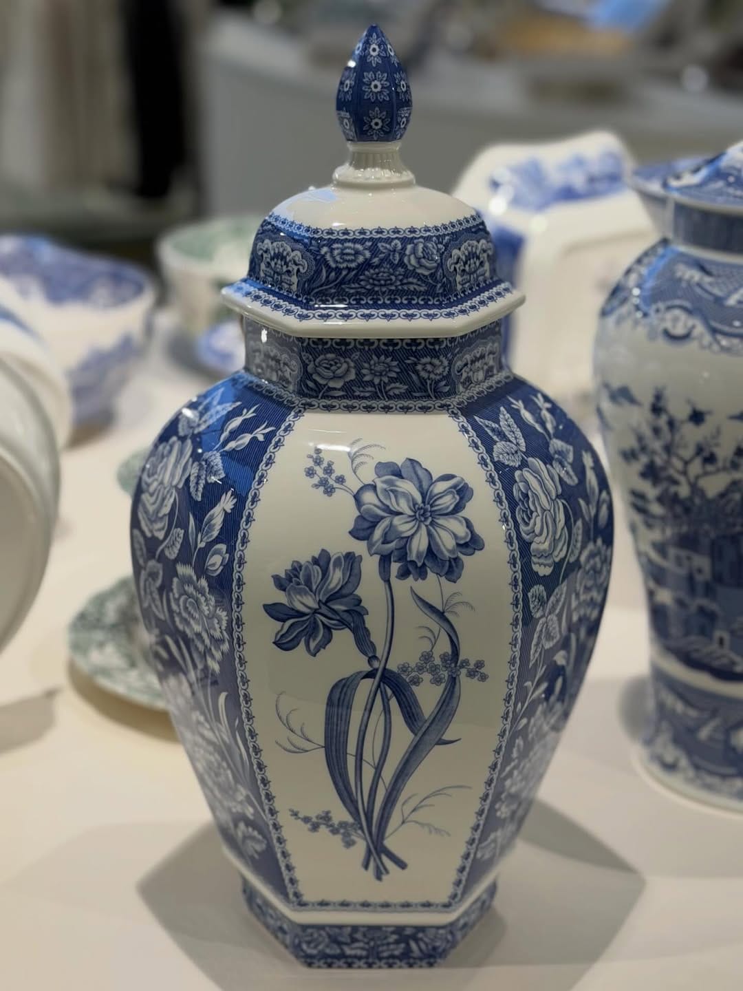 Post 6 by FIORI COLLECTION on Instagram (image)