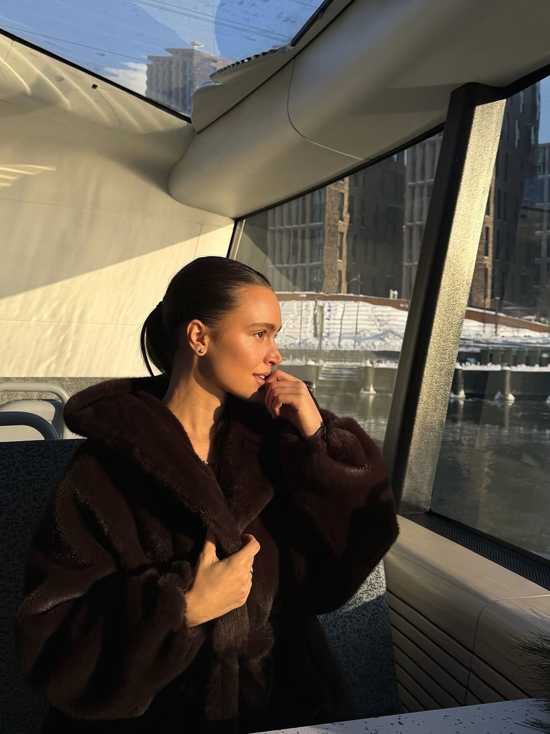 Post 4 by Olka S| модель Москва on Instagram (carousel)