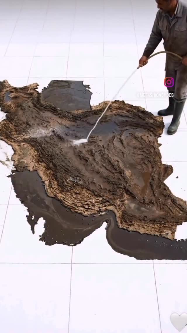 Post 2 by Minaz Mezon | مینازمزون on Instagram (video)