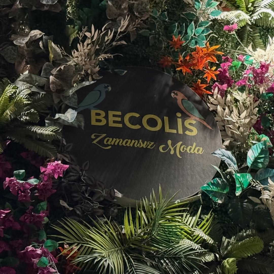 Post 4 by Becolis Zamansız Moda on Instagram (carousel)