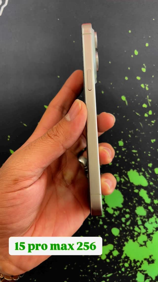 Post 4 by تکنو موبایل لامرد📱 on Instagram (video)