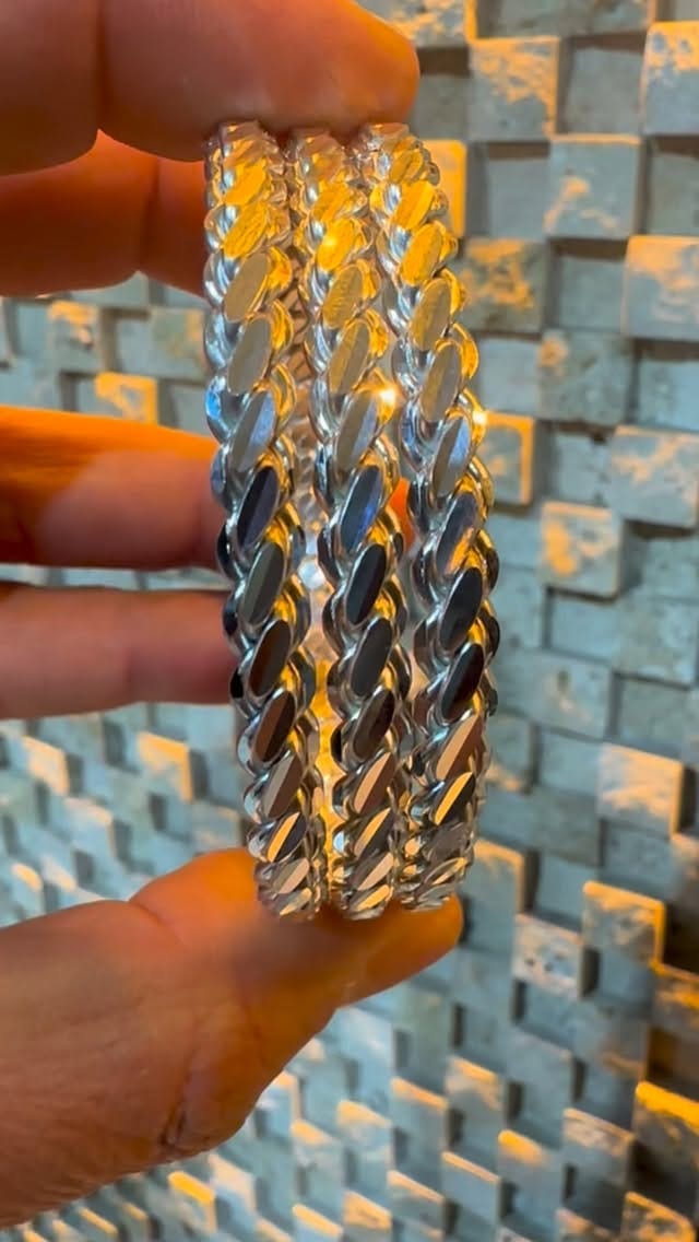 Post 5 by ÇİZGİ GOLD on Instagram (video)