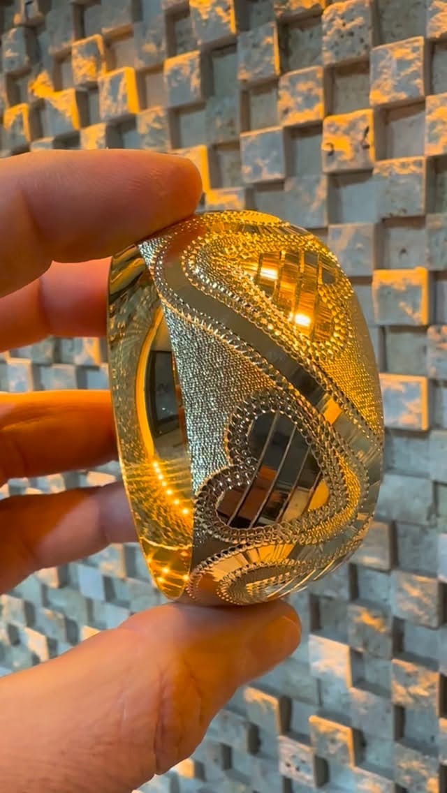Post 6 by ÇİZGİ GOLD on Instagram (video)