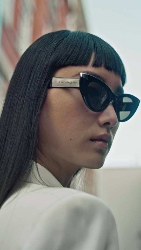 Post 10 by GözGrup Optik on Instagram (video)