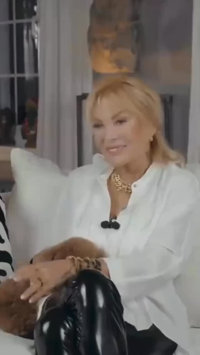 Post 4 by Arzu Akbulut on Instagram (video)