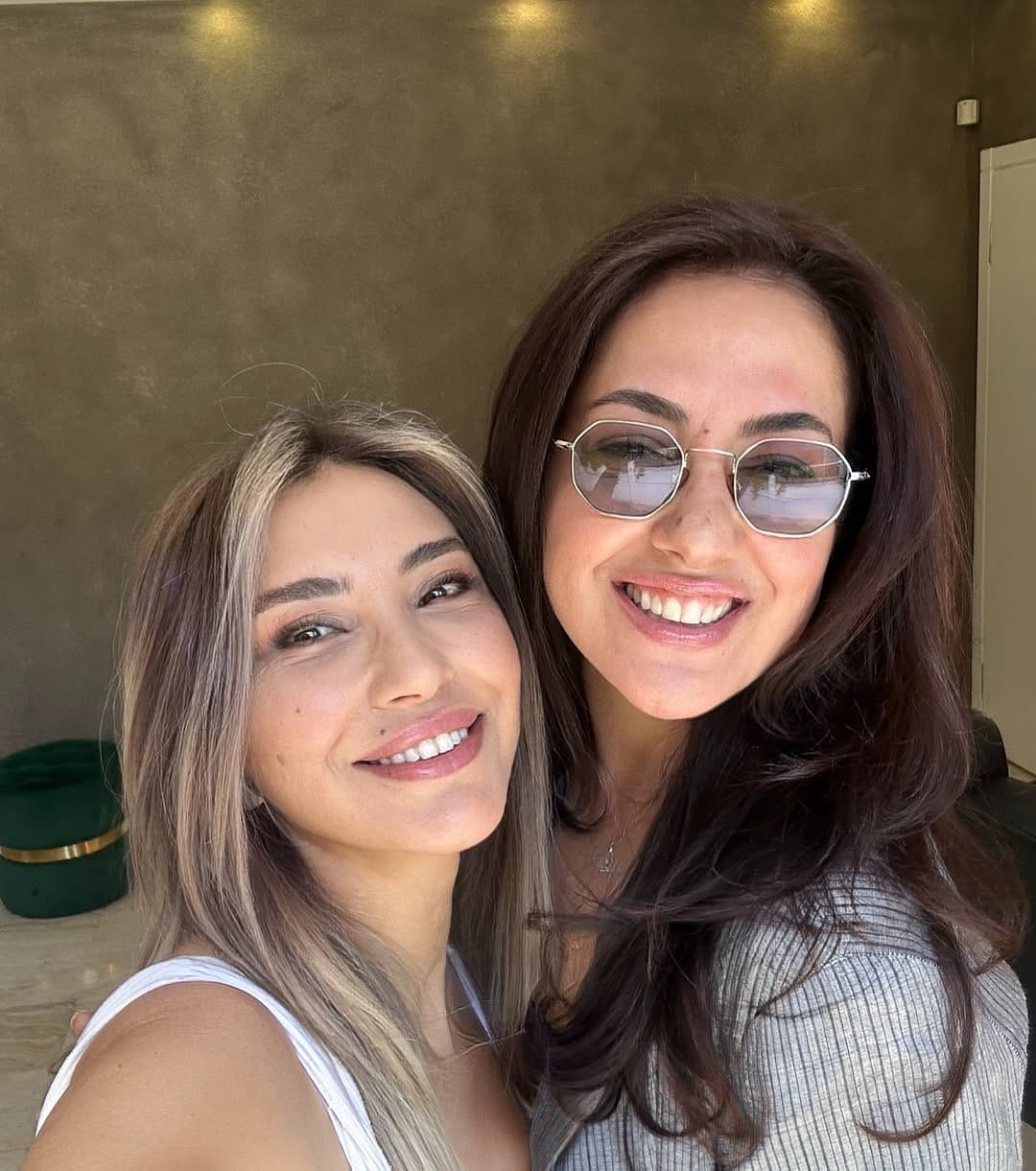 Post 6 by Esmeray YILDIRIM on Instagram (carousel)