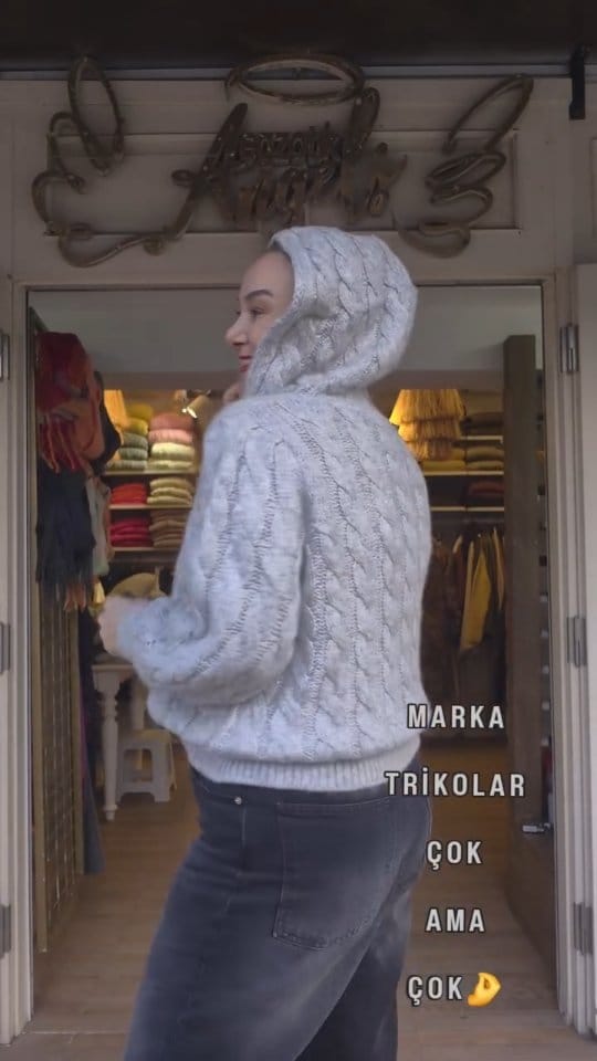 Post 4 by KADRİYE ERKAN on Instagram (video)