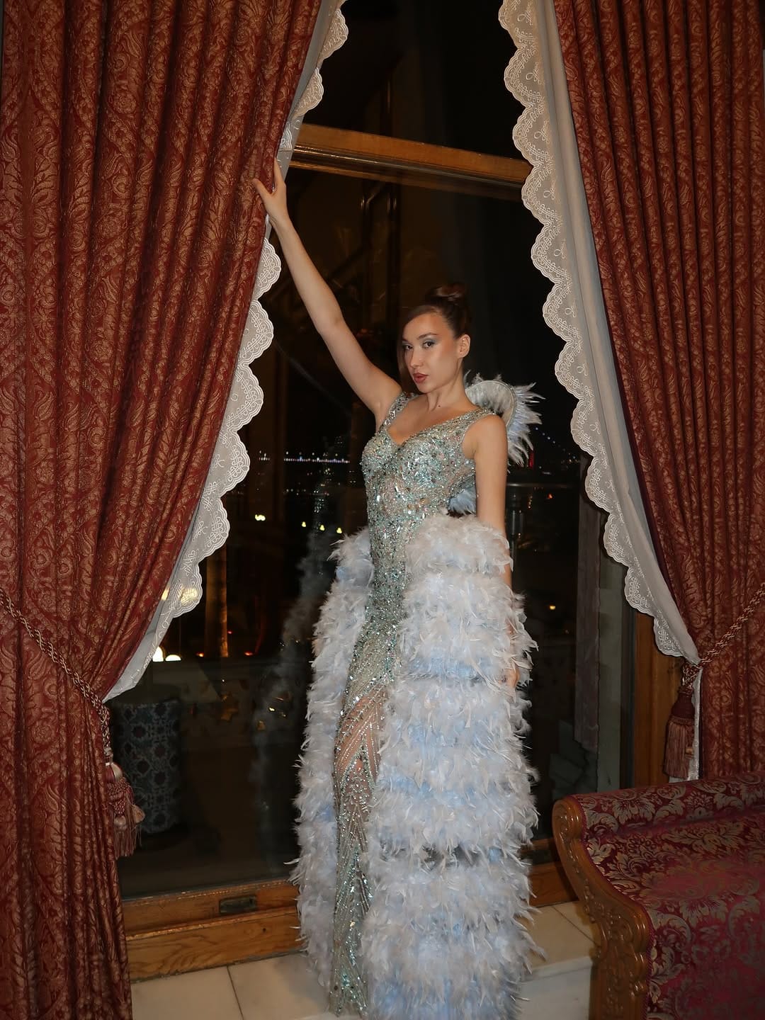 Post 4 by Arina Lavo on Instagram (carousel)