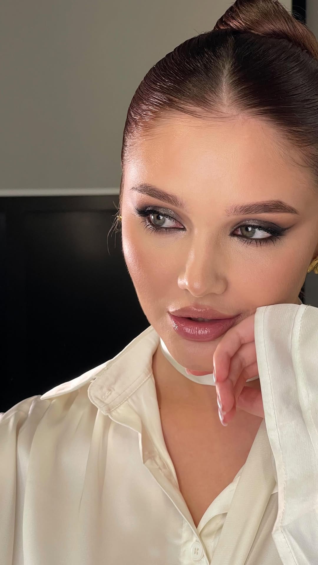 Post 6 by 🇹🇷 MAKEUP ISTANBUL | МАКИЯЖ СТАМБУЛ | БРОВИ on Instagram (video)