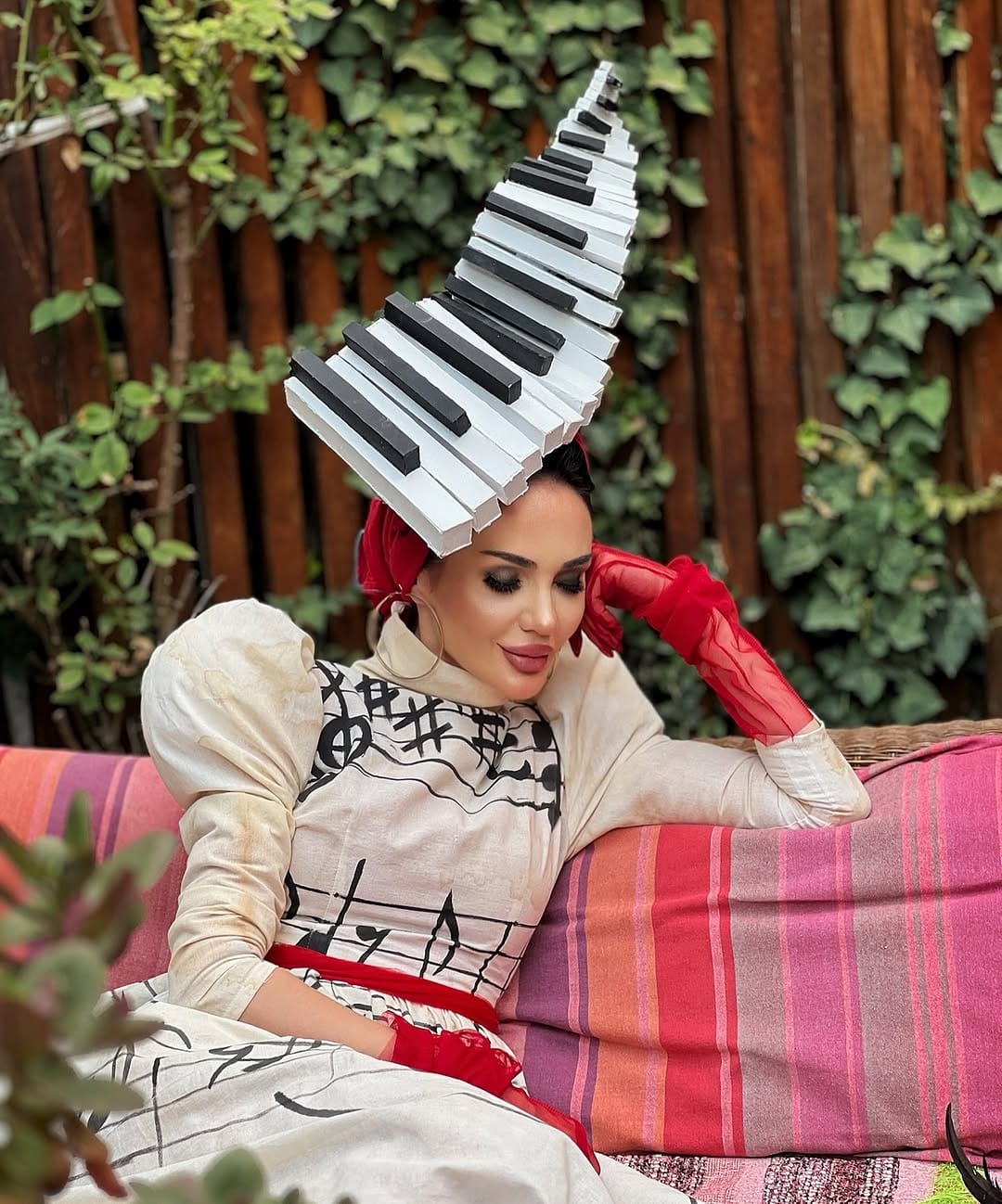 Post 3 by Esra Vildan Özkan ® on Instagram (carousel)