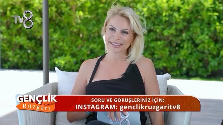 Post 8 by Arife Esra Kocakaya on Instagram (video)