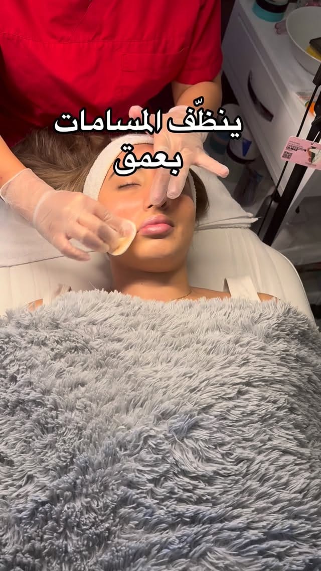 Post 7 by Amore beauty and spa on Instagram (video)