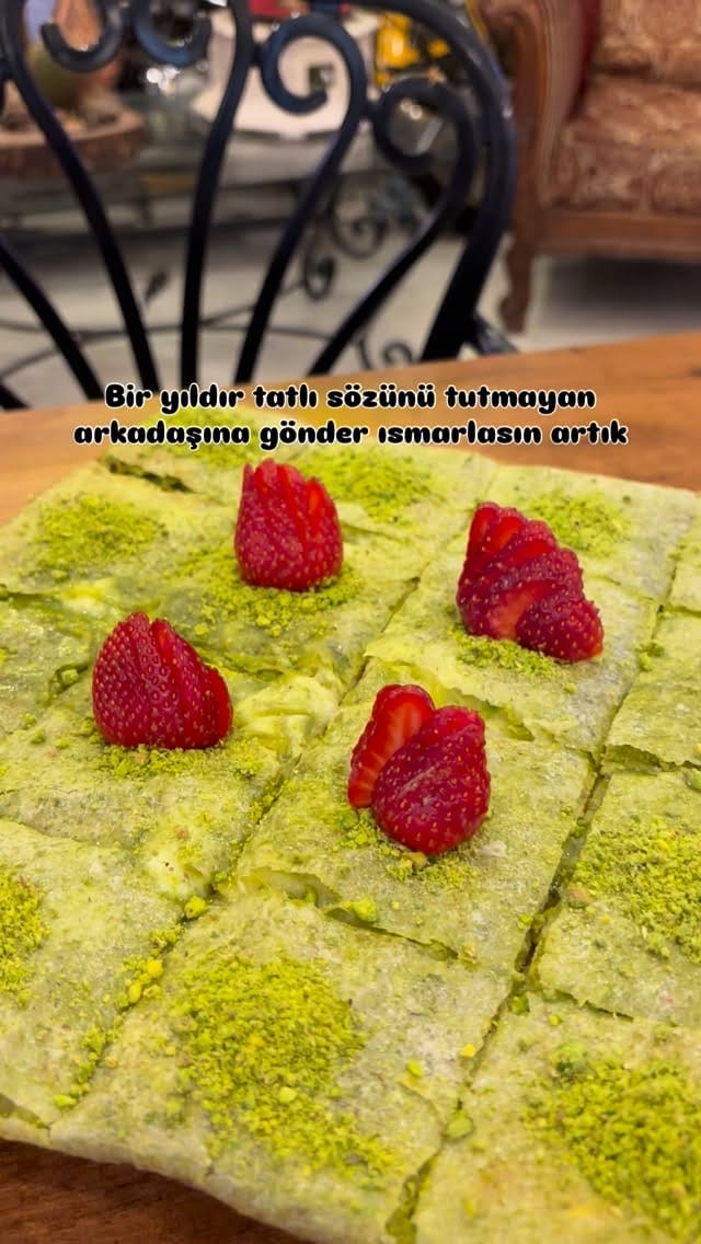 Post 1 by ŞEHZADE KÜNEFE® on Instagram (video)