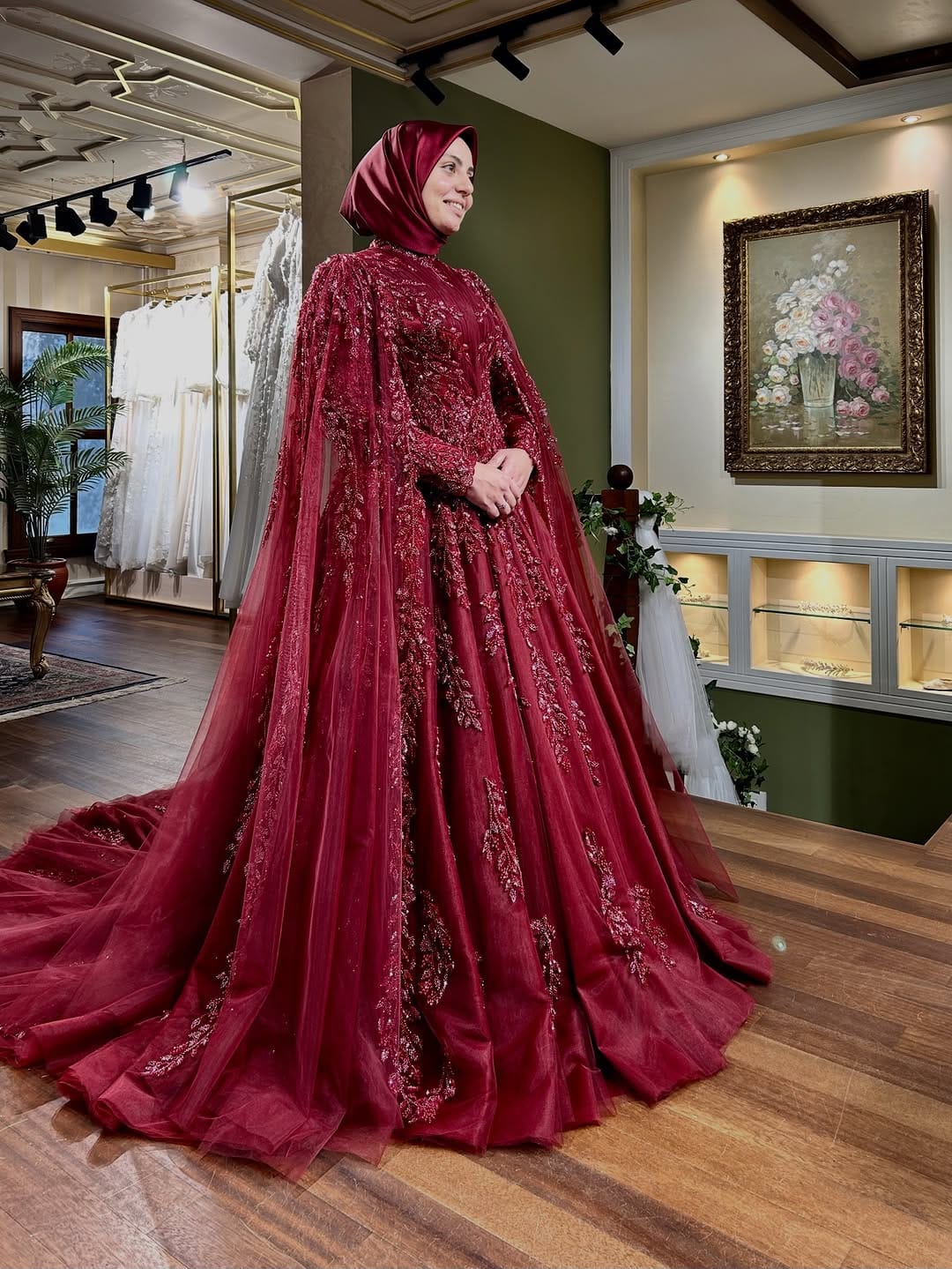 Post 5 by LOVA Tesettür Gelinlik | Kına Kıyafeti | Ayşenur Yavuz on Instagram (carousel)