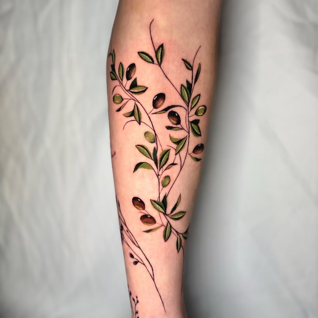 Post 6 by Serra Durak | Dövme Sanatçısı on Instagram (carousel)