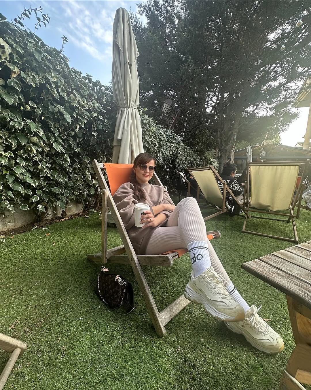 Post 6 by Canan Cansu Ateş on Instagram (carousel)