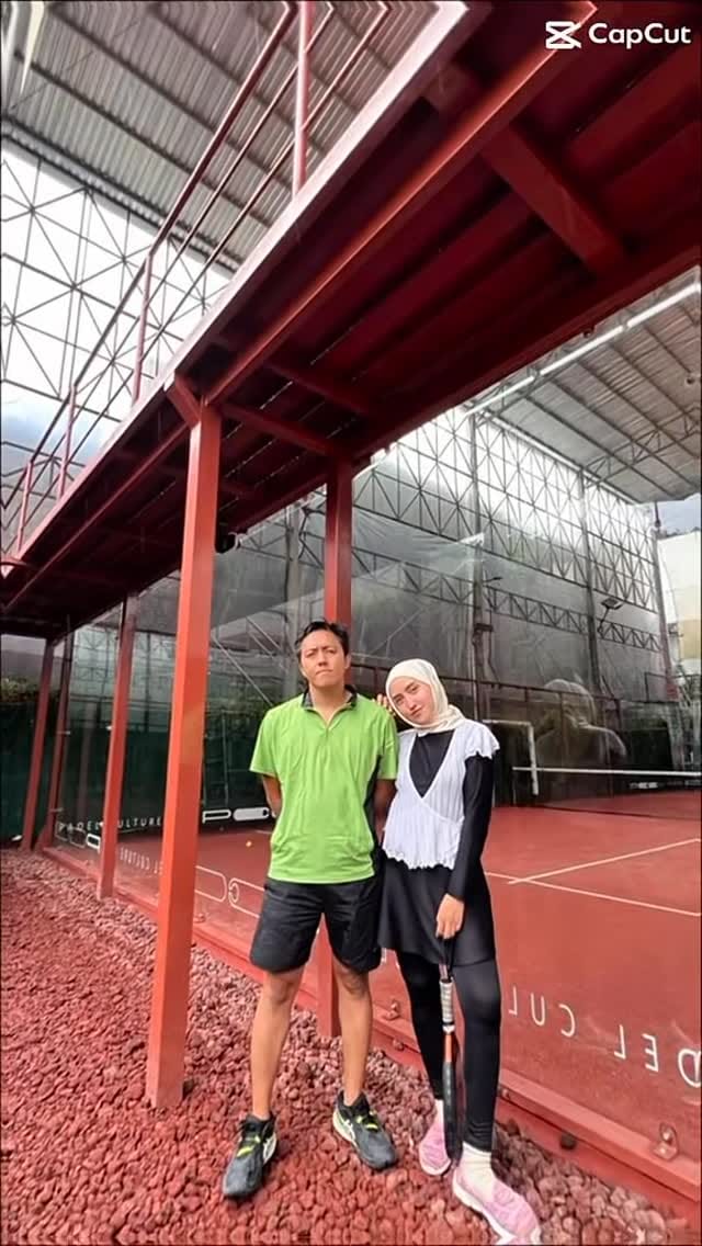 Post 5 by Dzinnun Fauziah Hifmi Baroya on Instagram (video)