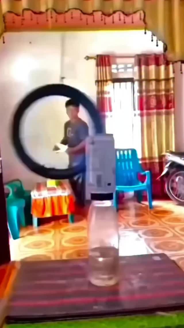 Post 2 by Mamikler Künefe ® on Instagram (video)