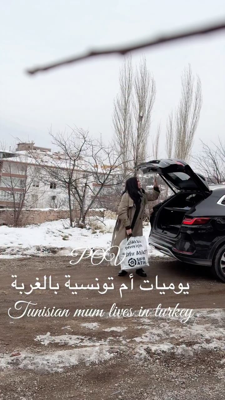 Post 2 by Ma Nel Mbl on Instagram (video)