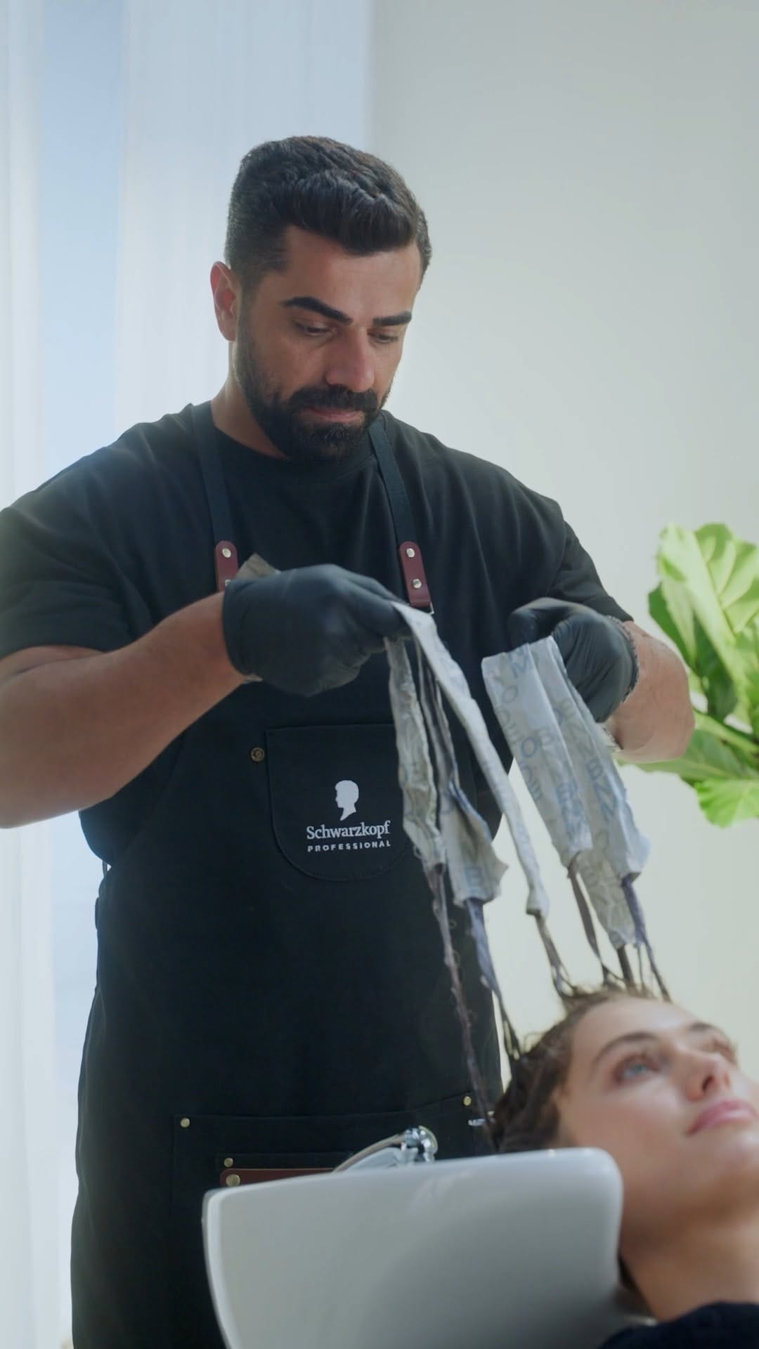 Post 3 by Emre Ayaksız | Hair Stylist on Instagram (video)