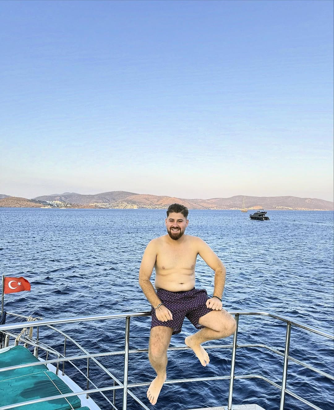 Post 4 by Berkan Özdemir on Instagram (image)