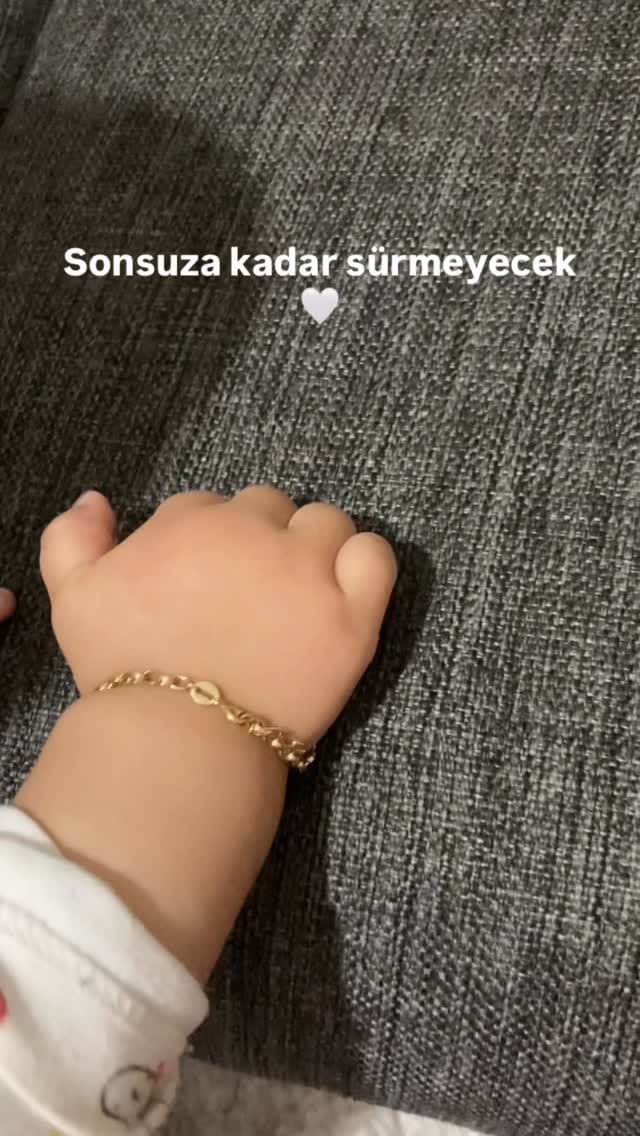 Post 9 by Merve Nur Günçay on Instagram (video)