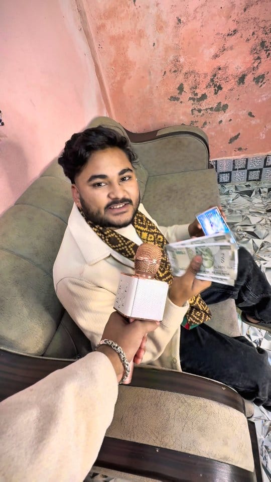 Post 4 by Gautam singh on Instagram (video)