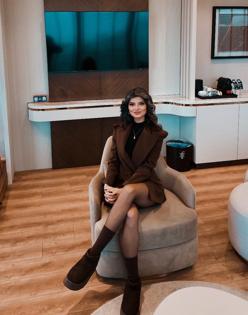 Post 4 by Didem Yeşil on Instagram (carousel)